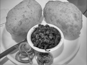 Chola Bhatura