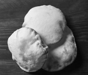Pita Bread (j)