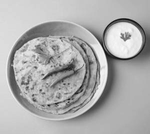 Aloo Pyaz Paratha