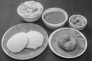 Idli Vada Combo