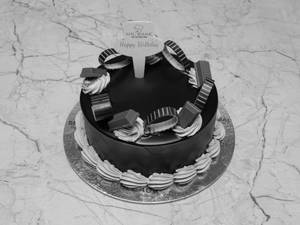 Kitkat Cake Cake (500gm)