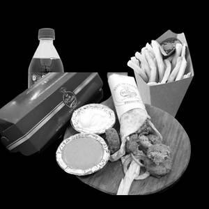 Veggi Lovers Wrap Combo ( Fries + Drink )