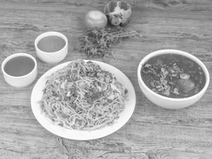 Noodles with Chilli Paneer Gravy [ Serces 1]