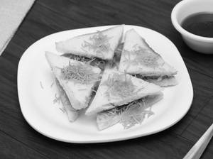 Bhujia Sandwich