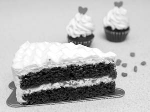 Red Velvet Cheesecake