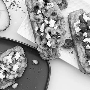 Balsamic Parsley Mushrooms With Feta Avocado Toast  (single Slice)