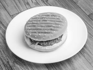 Hot Burger (Jalapeno, Chilli and Mayo)