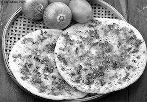 Tomato Onion Uttapam