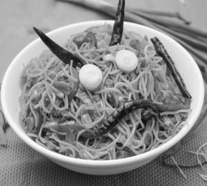 Veg Schezwan Noodles          