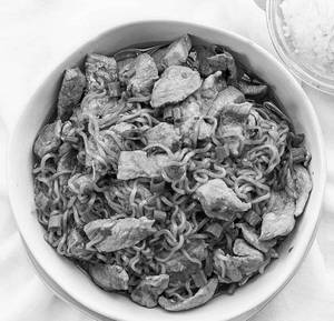 Pork Chowmein ( Gravy)
