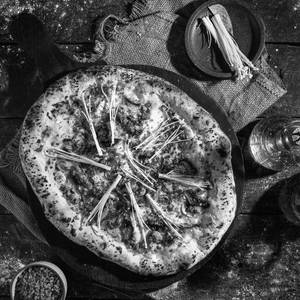 Napoli Wild Mushroom With Truffle Oil Pizza