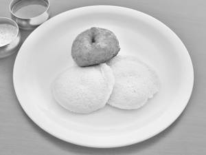 Single Idly Vada