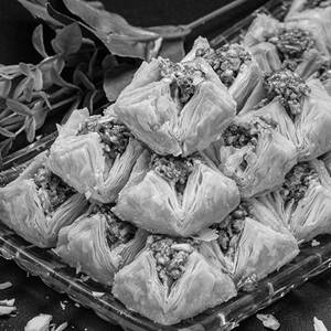 Pista Pyramid Baklava