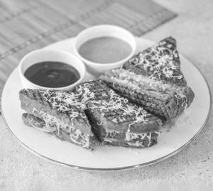 Veg Cheese Club Sandwich Grilled