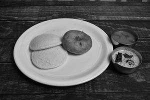 Idli Vada