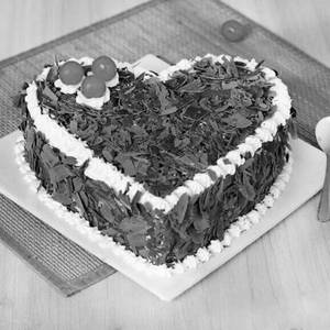 Heart Shape Black Forest Cake (2 Lb)                                                                                                