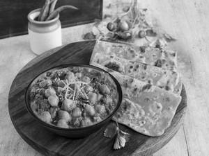 Chole Paratha