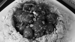 Rice With  Manchurian Gravy 