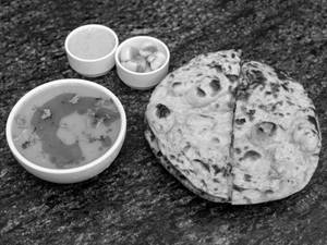 4 Butter Roti With Yellow Dal