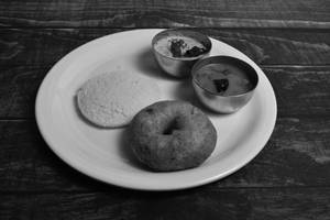 Single Idli Vada
