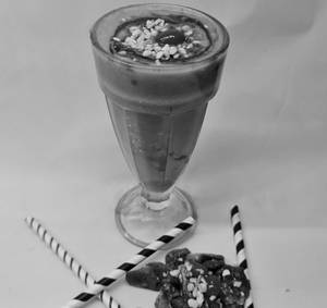 Mixed Dryfruit Milkshake