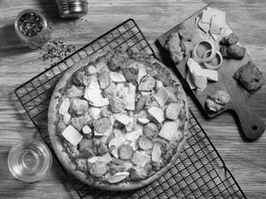 Non Veg Overloaded Pizza