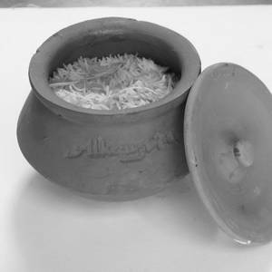 Lucknawi Dum Handi Navaratan Veg Biryani