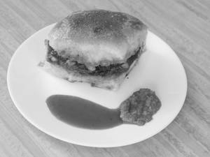 Oil Dabeli