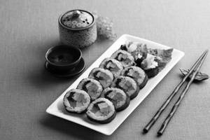 Chicken Sausage Kimbap