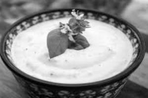 Zouq Signature Garlic Sauce