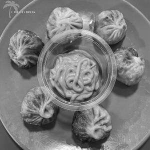 Veg Fried Momos [6 Pieces]
