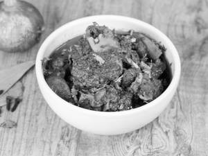 Mutton With Keema Gravy (250 Gm)               