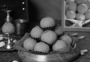 Motichoor Laddu