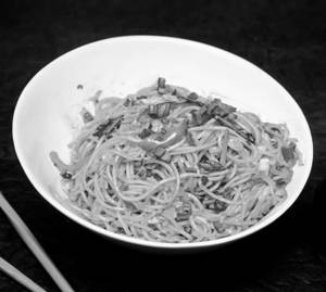 Veg Chilli Garlic Noodles