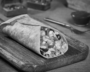 Paneer Salad Wrap [410Kcal]