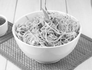 Veg Hakka Noodles