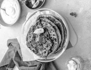 Mix Paratha | Serves 1 |