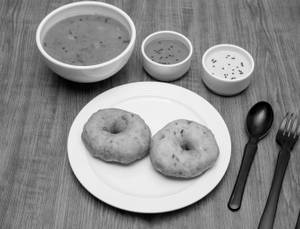 Sambar Vada (4pcs)