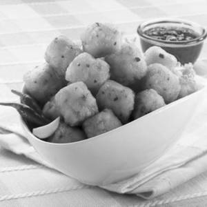 Chilli Garlic Potato Pops (10 Pcs)