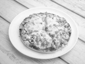 8" Paneer Chilli Pizza