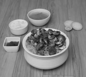 Mushroom Biryani (serve In 1000ml Box)
