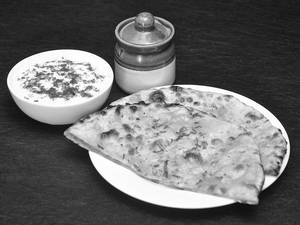 Stuffed Kulcha