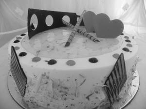Almond Alphonso Eggless Cake