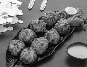 Chicken Tandoori Momos[8pieces]