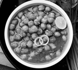 Chole Masala (400 Grams) (Serves 1-2)