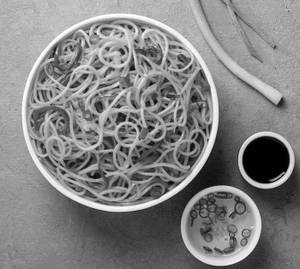 Veg Chilli Garlic Noodles