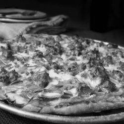 Bbq Paneer Pizza