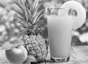 Pineapple fresh juices
