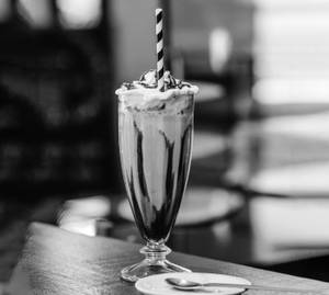Sharja Shake