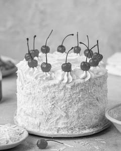 White forest cake 500 grms